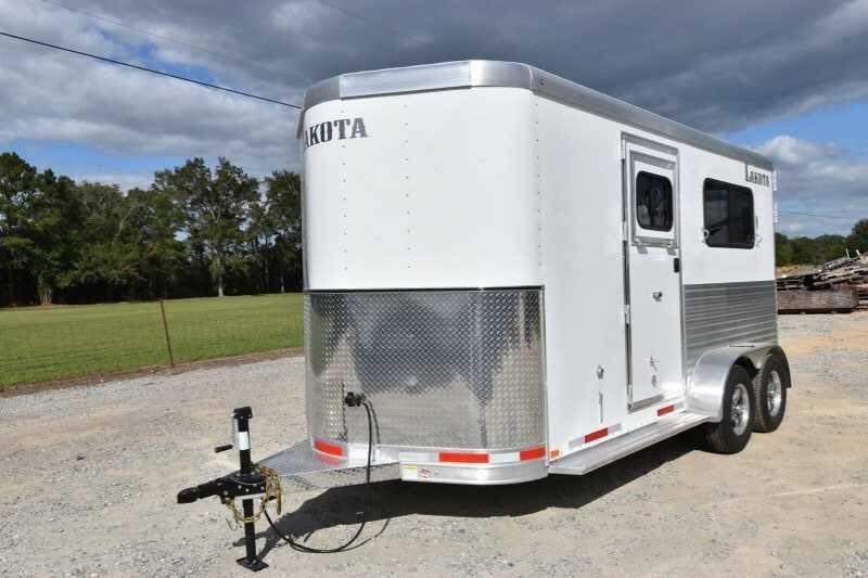 Pre-Owned 2018 Lakota 2HBPST 2 Horse Trailer