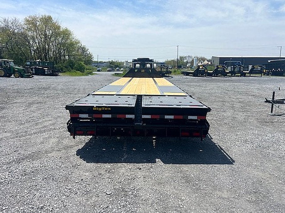 Big Tex 8.5 x 30 Heavy Duty Gooseneck Equipment Trailer โ Mega Ramps