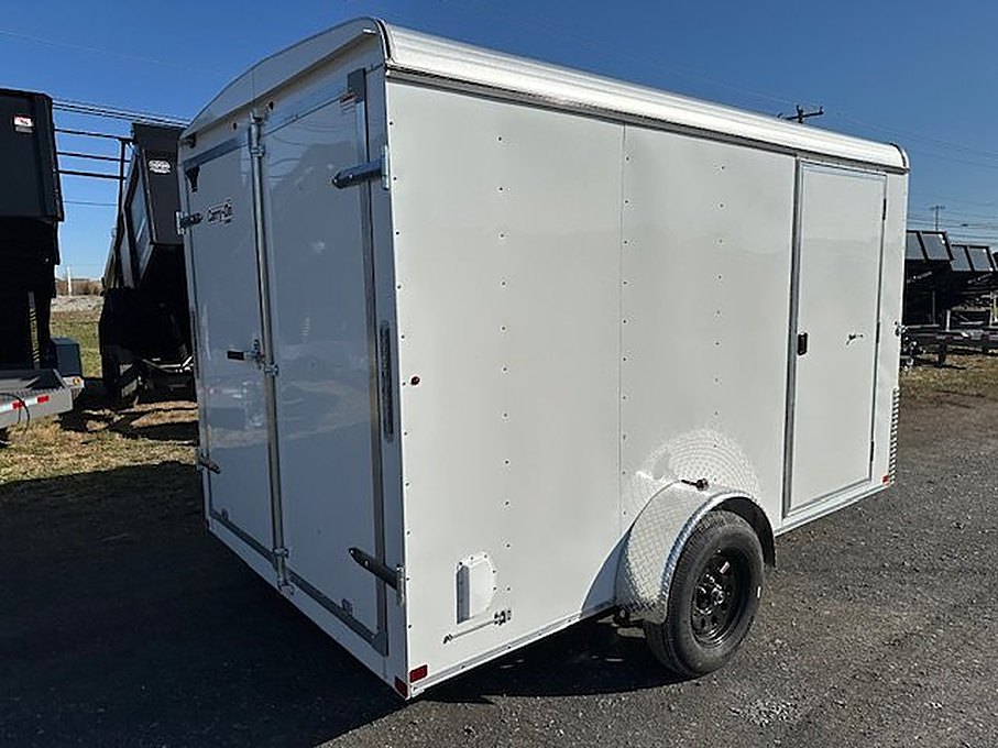 Carry-On 7 x 12 Enclosed Single Axle โ Barn Door