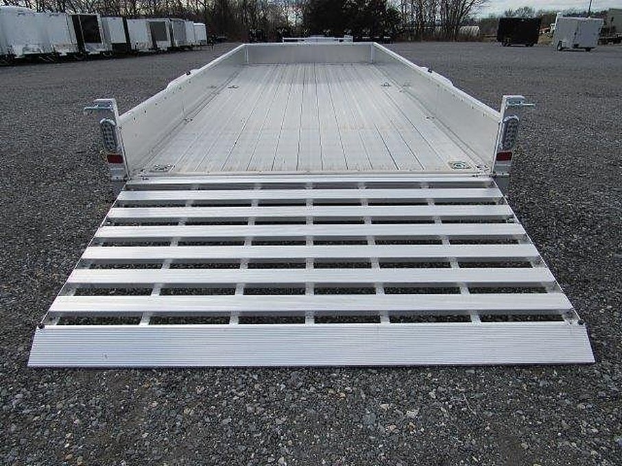 Sport Haven 7ร18 Aluminum Landscape Trailer: Heavy Duty Ramp