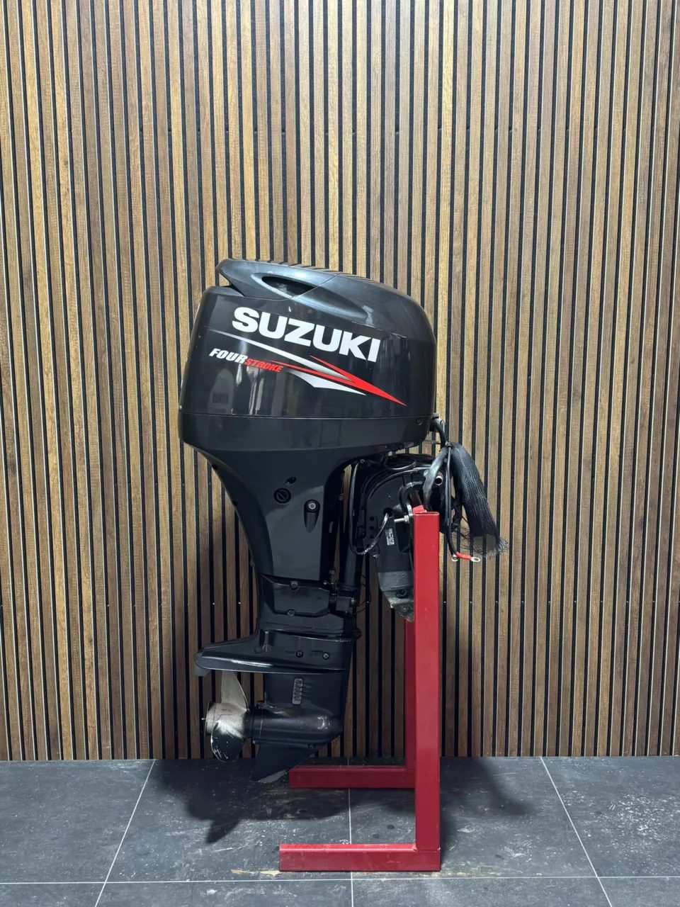 Pre-Owned Suzuki 60 HP EFI Outboard Motor