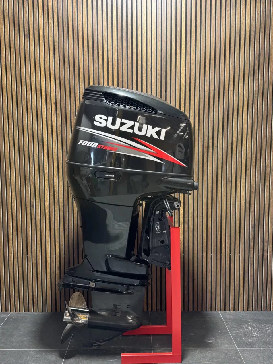 Pre-Owned Suzuki DF200 V6 Outboard For Sale
