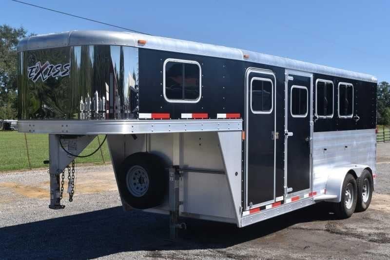 Pre-Owned 2013 Exiss 6300 3 Horse Gooseneck