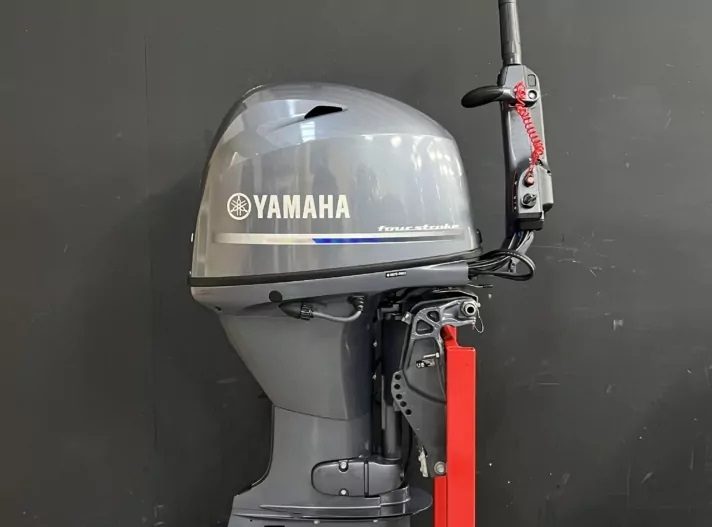 Pre-Owned Yamaha 50 HP EFI Outboard